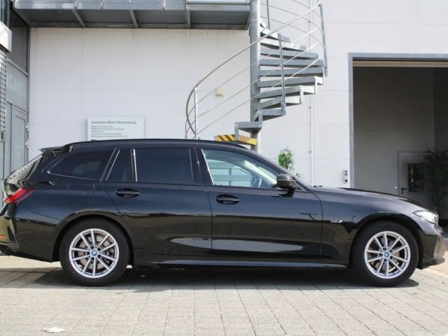 BMW 330 330e Touring