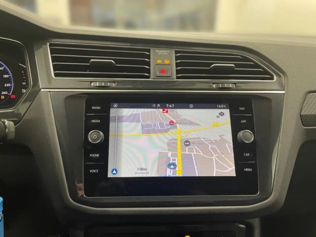 Volkswagen Tiguan IQ.Drive R-Line Style