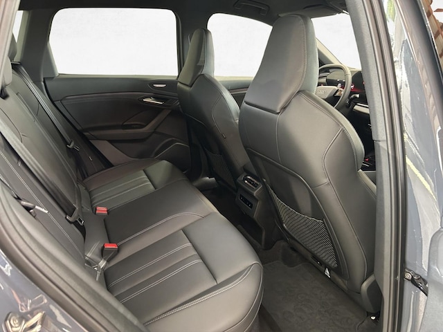 Audi Q6 e-tron Quattro