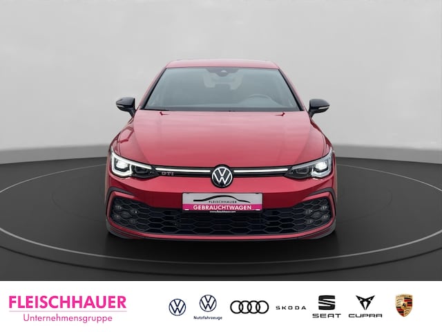 Volkswagen Golf 2.0 TSI Business Golf VIII