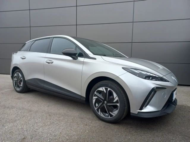 MG MG4 64 kWh Luxury