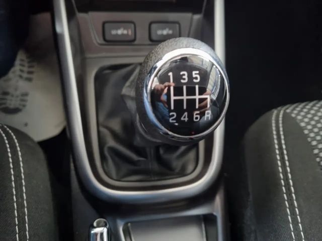 Suzuki Vitara GLX Hybrid Shine