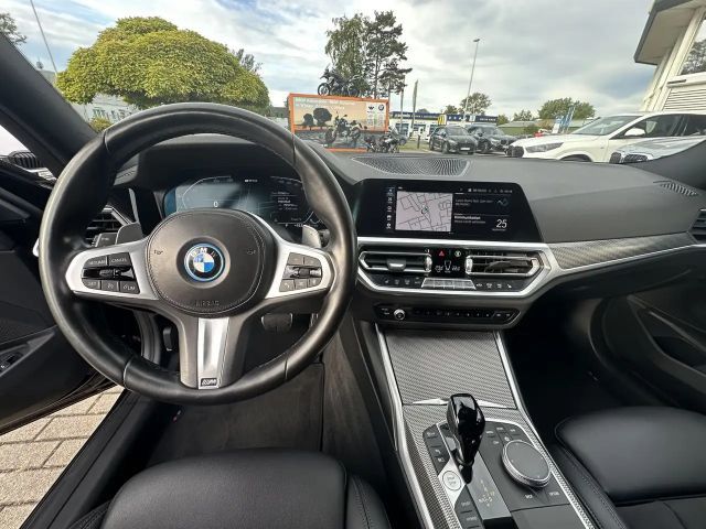 BMW 330 330e M-Sport Touring