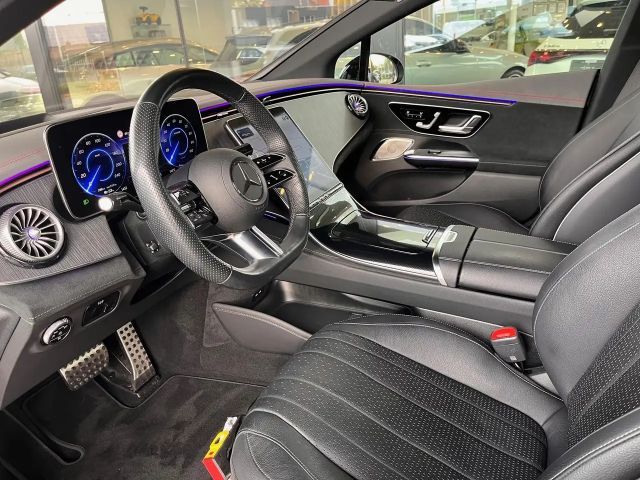 Mercedes-Benz EQE 350 AMG Line Sedan