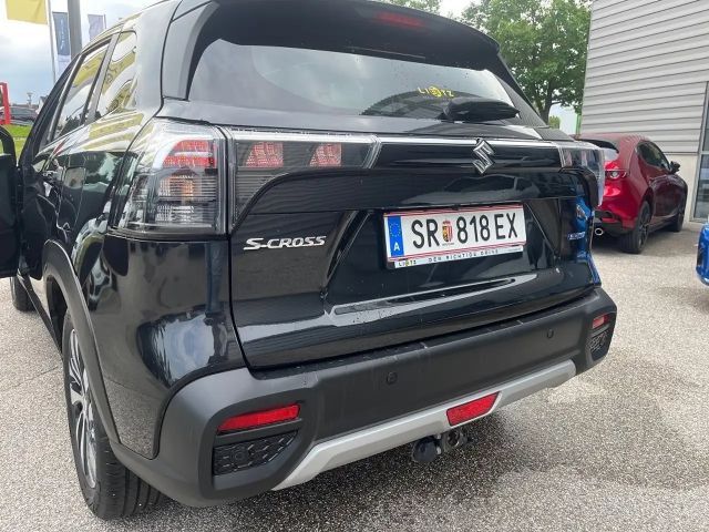 Suzuki S-Cross AllGrip Flash Hybrid