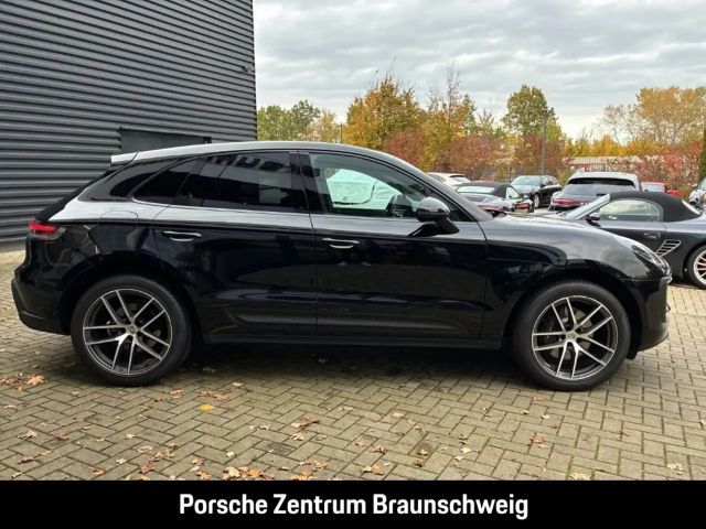 Porsche Macan Rückfahrkamera Sportabgas Luftfederung LED