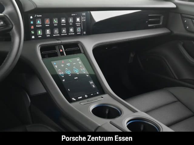 Porsche Taycan Abstand. Luftfederung, Bose,OnBoard 22KW