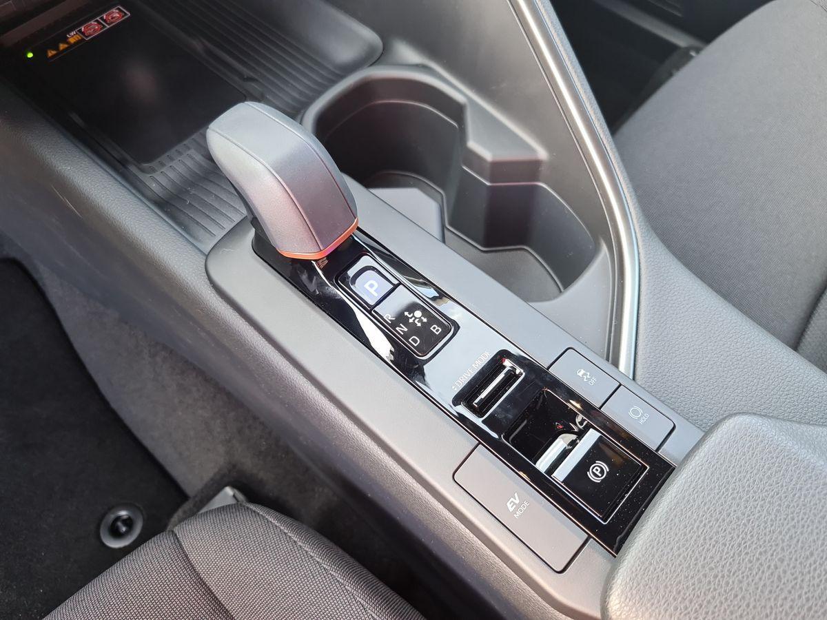 Toyota C-HR Hybride Team D