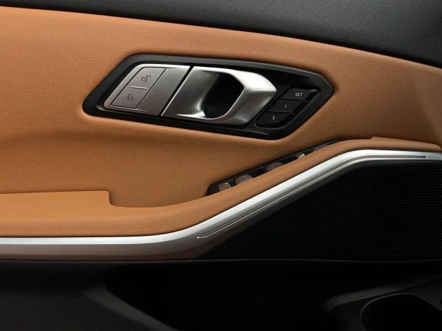 BMW 330 330i M-Sport Sedan