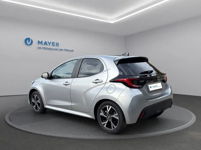 Toyota Yaris Active Hybride VVT-i