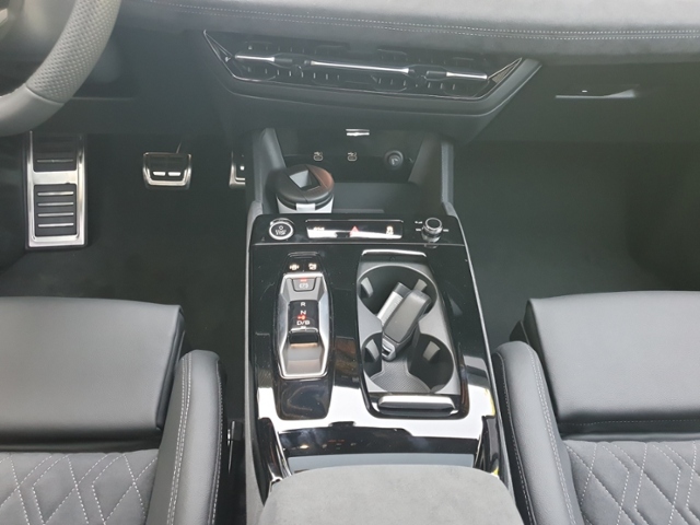 Audi Q6 e-tron Quattro