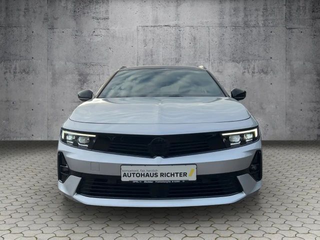 Opel Astra Sports Tourer Ultimate