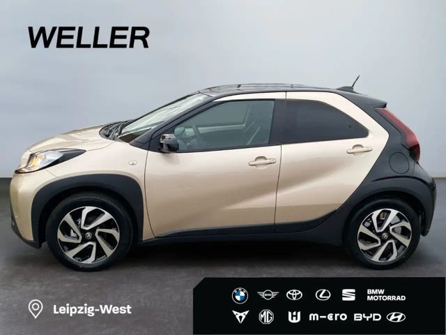 Toyota Aygo X Bi-Tone Hatchback