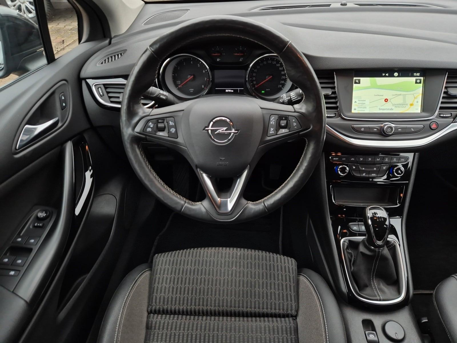 Opel Astra Business Elegance