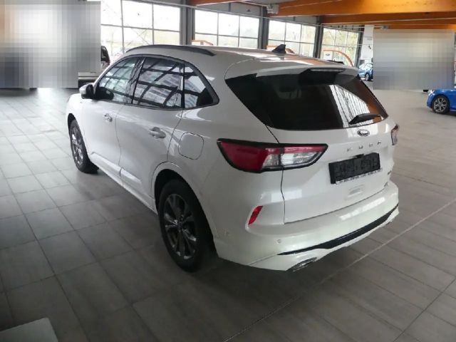 Ford Kuga Hybrid ST Line X