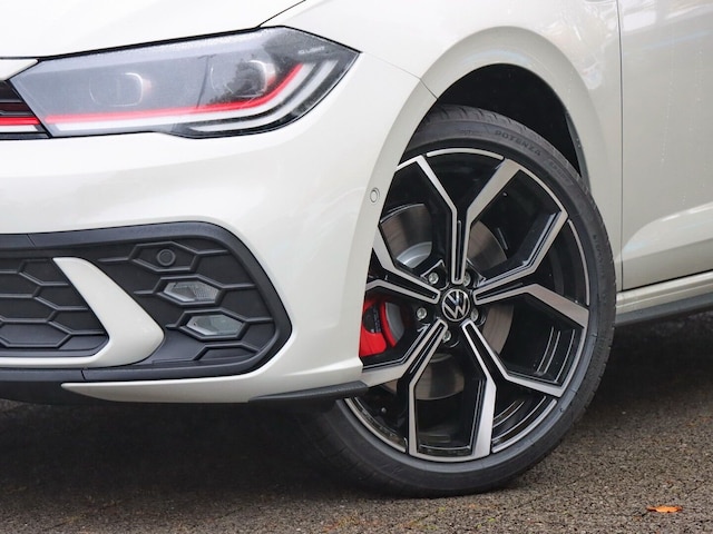 Volkswagen Polo 2.0 TSI DSG