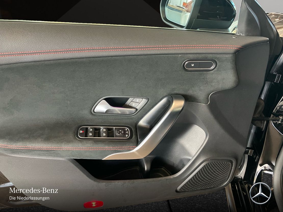 Mercedes-Benz CLA 200 Shooting Brake