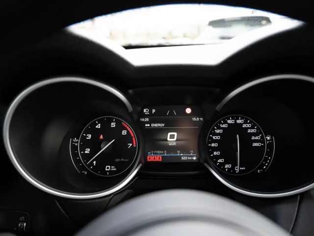 Alfa Romeo Stelvio AT8 TI Turbo