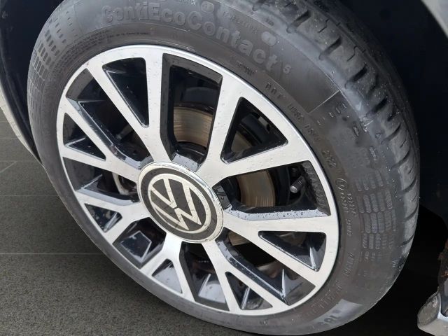 Volkswagen e-up! Plus Style