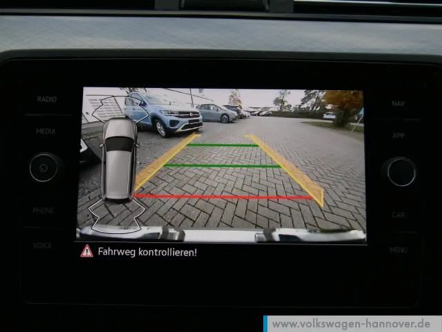 Volkswagen Passat 1.5 TSI Business Variant