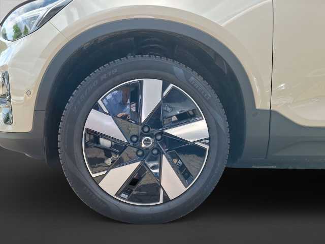 Volvo EX40 Extended range Plus Single motor