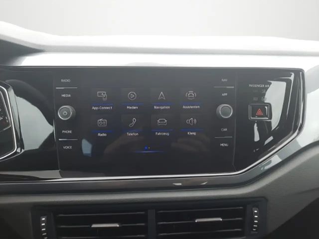 Volkswagen Polo 1.0 TSI DSG Style