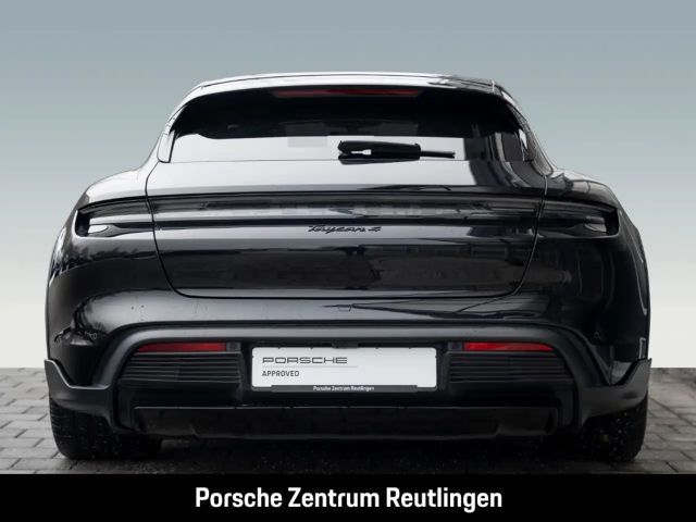 Porsche Taycan 4 Cross Turismo