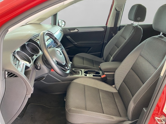 Volkswagen Touran 1.5 TSI DSG