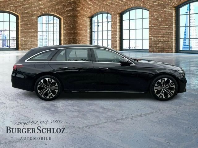 Mercedes-Benz E 200 AVANTGARDE Estate
