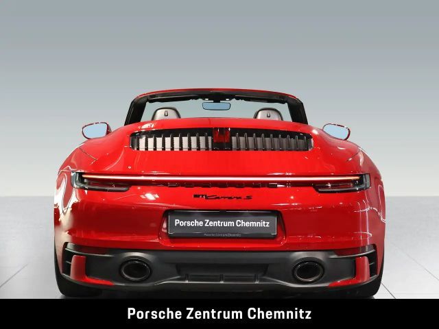 Porsche 992 Cabrio Carrera S