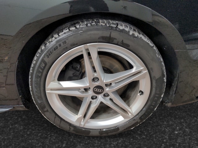 Audi A4 35 TDI Avant S-Line S-Tronic