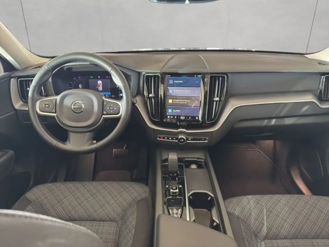 Volvo XC60 AWD Core