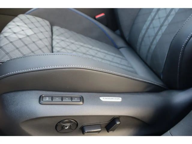 Volkswagen Passat IQ.Drive R-Line Variant