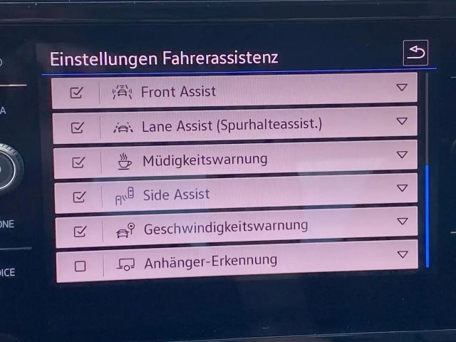 Volkswagen T-Roc 1.5 TSI DSG R-Line