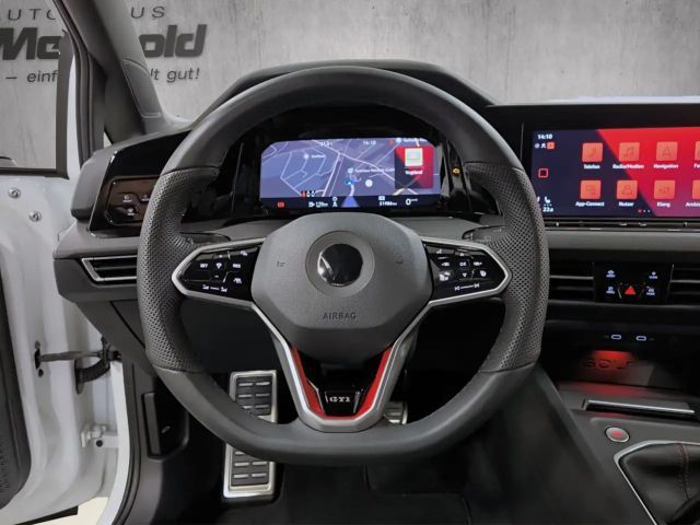 Volkswagen Golf 2.0 TSI GTI