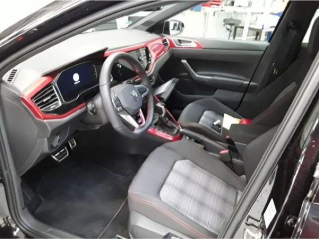 Volkswagen Polo 2.0 TSI DSG GTI