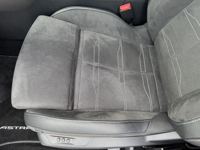 Opel Astra Sports Tourer Ultimate