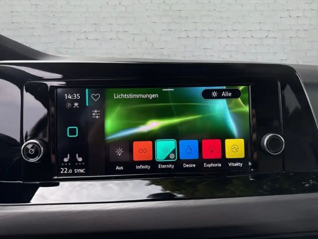 Volkswagen Golf 1.5 TSI DSG Golf VIII Style