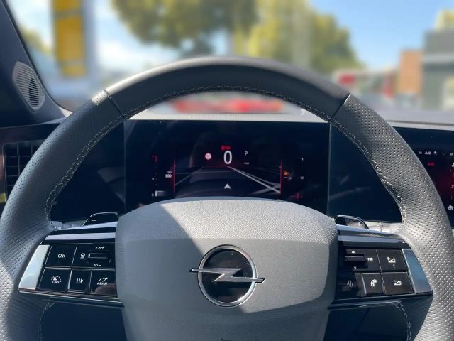 Opel Astra 1.2 Turbo Sports Tourer Ultimate