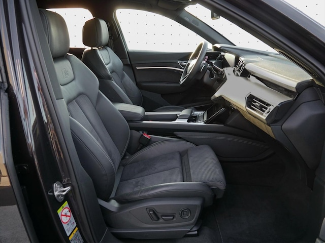 Audi Q8 e-tron 55 Quattro S-Line