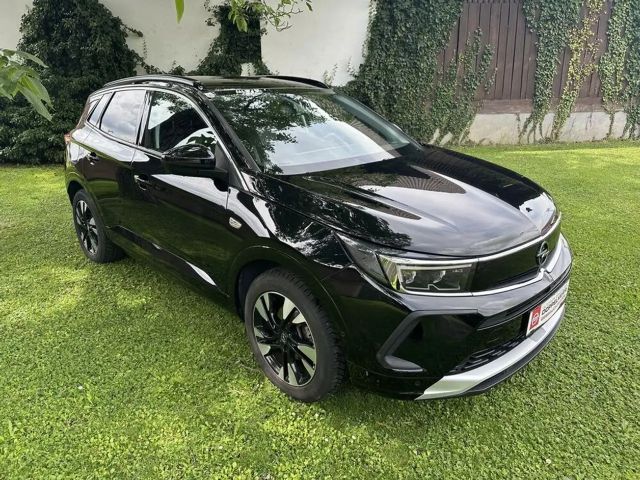 Opel Grandland X Business Elegance