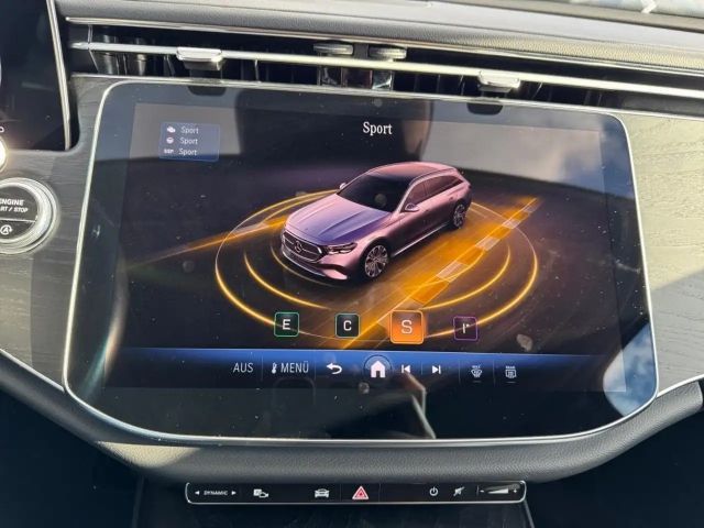 Mercedes-Benz E 200 AVANTGARDE Estate