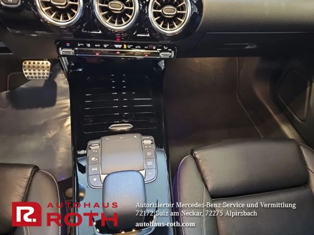 Mercedes-Benz CLA 180 AMG Line Coupé