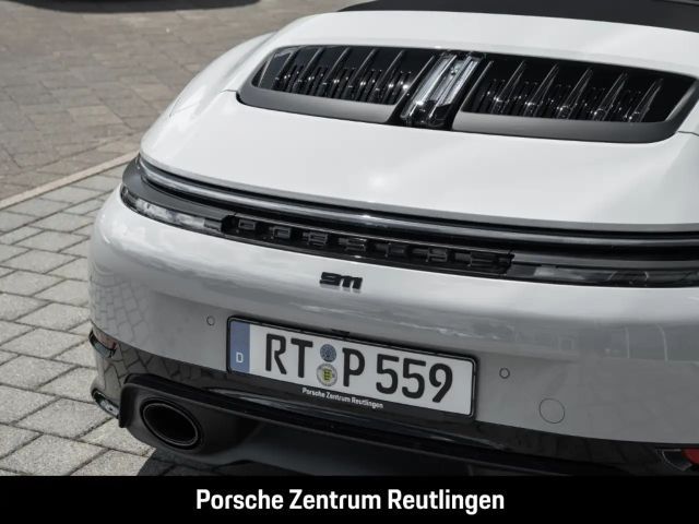 Porsche 992 Cabrio Carrera