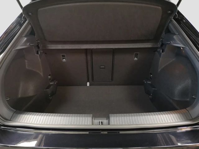 Volkswagen T-Roc 1.5 TSI DSG R-Line Style