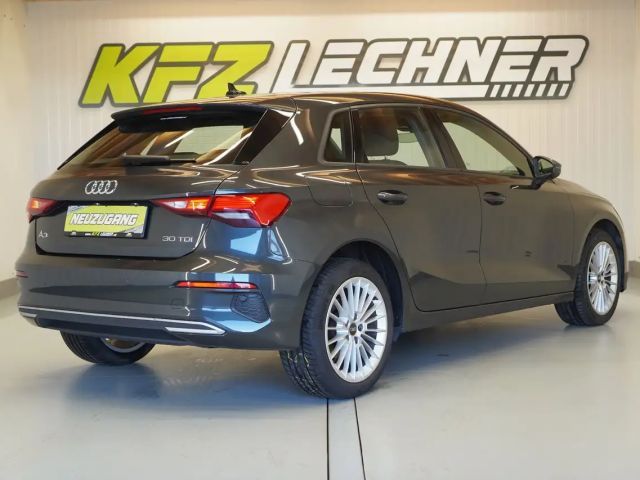 Audi A3 30 TDI Sedan