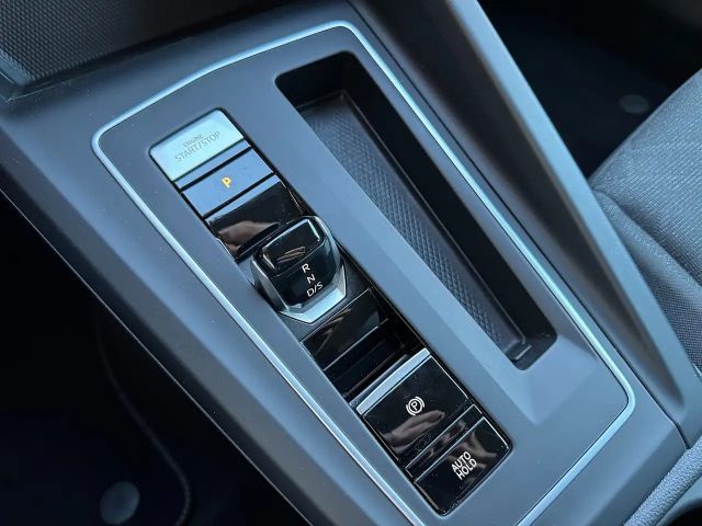 Volkswagen Golf DSG Life