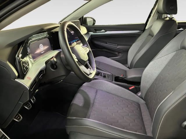 Volkswagen Golf 1.5 TSI Golf VIII