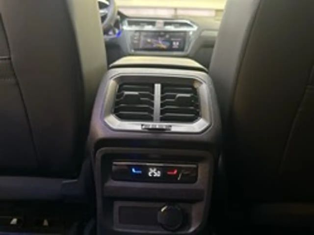 Volkswagen Tiguan 2.0 TSI DSG