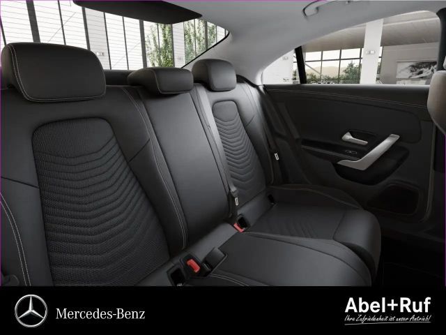 Mercedes-Benz CLA 200 Coupé Progressive